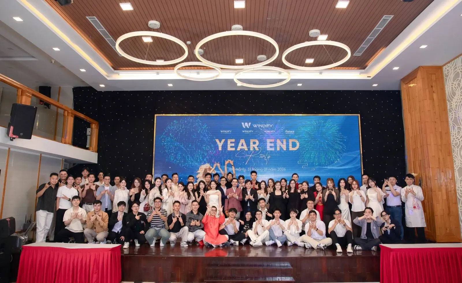 Toàn thể đội ngũ Windify tại tiệc tất niên ở Đà Nẵng, tháng 1 năm 2026